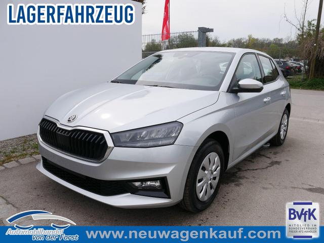 Skoda Fabia - Selection Fabia Selection 1.0 TSI *LED*PDC-HI*SMARTLINK*SHZ*BLUETOOTH*FRONT-ASSIST