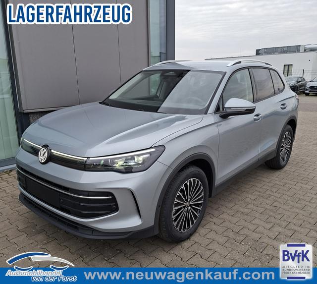 Volkswagen Tiguan - "Life" Inkl. KOSTENLOSE LIEFERUNG! 1.5 eTSI 150PS DSG, Silber-Met, 18" Alu NAPOLI, LED-PLUS-SCHEINWERFER, ELEKTR. HECKKLAPPE, KEYLESS ACCESS, PRIVACY-GLAS, DACHRELING, WINTER-PAKET, ACC, Park Assist, Parksensoren, Kamera, 3-Zonen-Climatronic, Radio/Wireless App-Connect, Digitales Cockpi