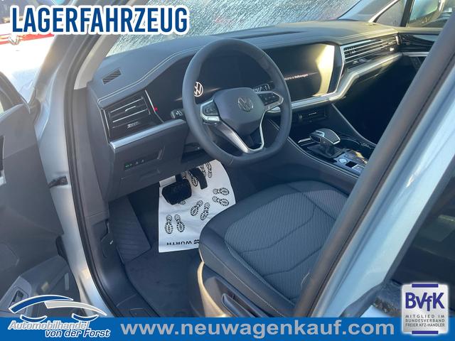 Volkswagen Touareg - 3.0 TDI 170 kW 4Motion Touareg 3.0 V6 TDI, AHK, Navi, Kamera, ACC