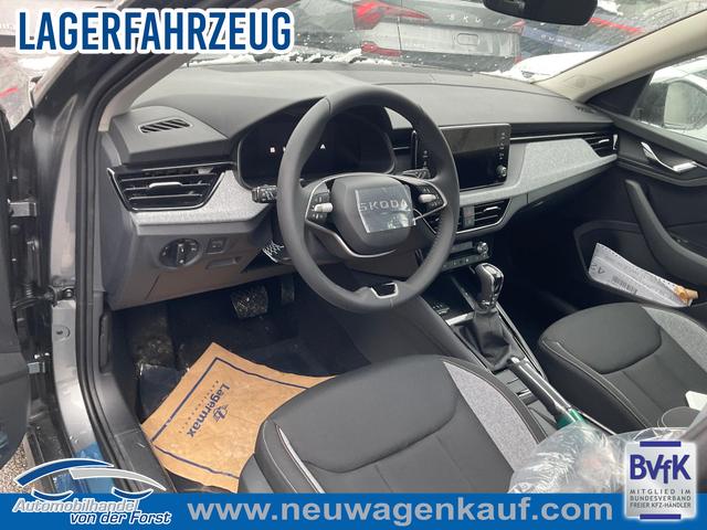 Skoda Kamiq - Selection Kamiq 1.5 TSI DSG Selection, AHK, 16-Zoll, Kamera, Winter, 4-J Garantie