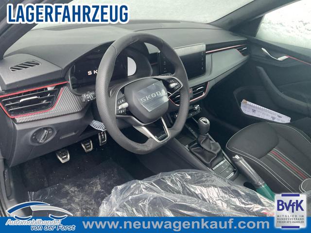 Skoda Kamiq - Monte Carlo Kamiq 1.5 TSI Monte Carlo, Matrix, AHK, 18-Zoll, Pano, Navi, el. Klappe, 5 J.-Garantie