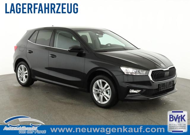 Skoda Fabia - Selection Fabia 1.0 TSI DSG Selection, LED, Kamera, Side, ACC, Winter, Ladeboden, sofort