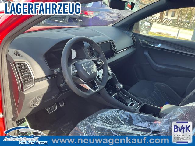 Skoda Karoq - Sportline Karoq 1.5 TSI DSG Sportline, Pano, AHK, Navi, CANTON, Matrix, AreaView, Side, FS-beheizbar, 19-Zoll