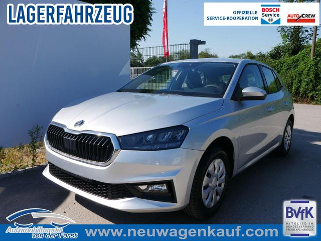Skoda Fabia - Selection Fabia Selection 1.0 TSI *NAVI-&Uuml;BER-SMARTLINK*PDC-HI*LED*SHZ*KLIMA*RADIO