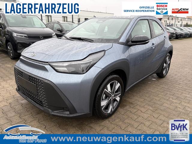 Toyota Aygo X - "Play / EU-Active" 1.5 Hybrid 115PS CVT/AUTOMATIK, Celestite Grey Metallic , 3 Jahre Garantie, 17" Alufelgen, Sitzheizung, R&uuml;ckfahrkamera, Klimaautomatik, Audiosystem 9" + Smartphone-Integration, Lederlenkrad, ACC, ZV mit Fernbedienung