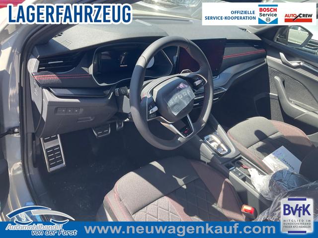 Skoda Octavia Combi - 2.0 TSI 195 kW RS Octavia Combi RS 2.0 TSI DSG, Pano, Standheizung, AHK, Navi, Matrix, Sound, Side, Winter, 5 J.-Garantie