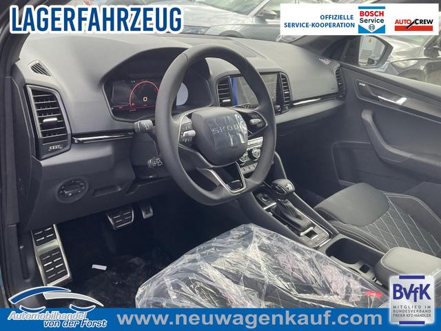 Skoda Karoq - Sportline 1.5 TSI DSG Sportline, AHK, Navi, CANTON, Matrix, AreaView, Side, Kamera, el. Klappe, FS-beheizbar, 5 J.-Garantie