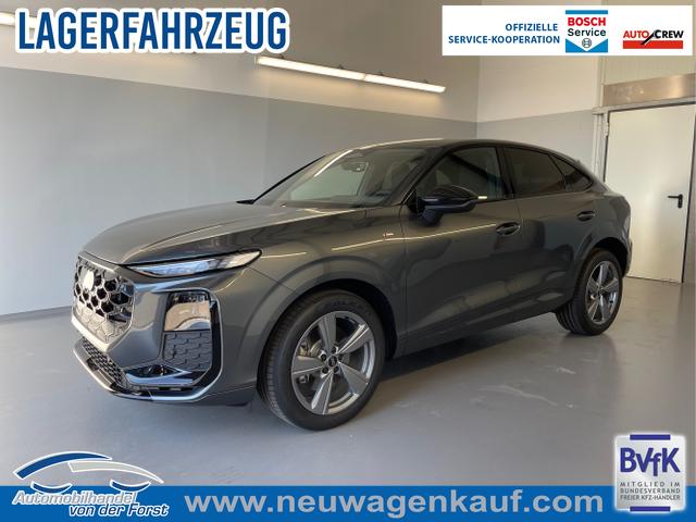 Audi Q3 - Sportback NEU TFSI quattro S line Tech+AHK+Alu19+LEDplus+KlimaPlus+ExtSchwarz