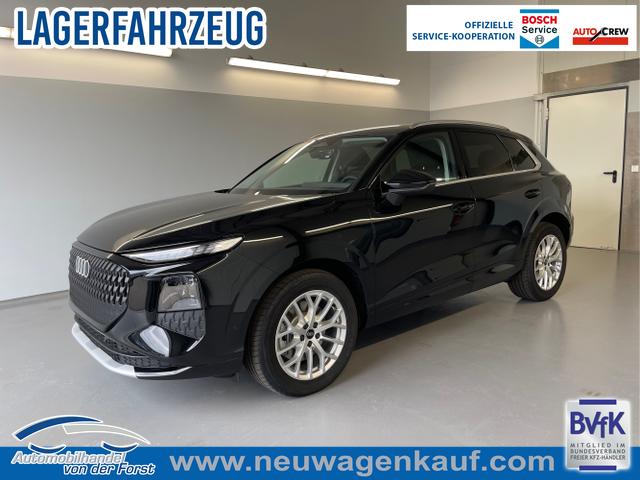 Audi Q3 - NEU TFSI quattro Tech+AHK+LEDPlus+ACC+Kamera+Alu18+Volllack