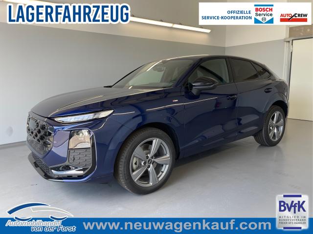 Audi Q3 - Sportback NEU TFSI quattro S line Tech+AHK+Alu19+LEDplus+KlimaPlus+ExtSchwarz