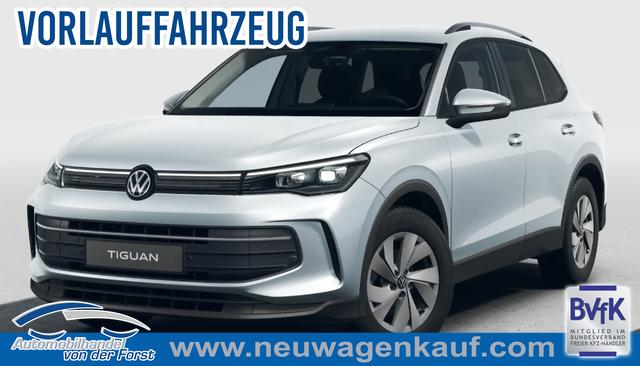 Volkswagen Tiguan - "Life" Inkl. KOSTENLOSE LIEFERUNG! 1.5 eTSI 150PS DSG, Silber-Met, 17" Alu Bari, LED-PLUS-SCHEINWERFER, ELEKTR. HECKKLAPPE, KEYLESS ACCESS, PRIVACY-GLAS, DACHRELING, WINTER-PAKET, ACC, Park Assist, Parksensoren, Kamera, 3-Zonen-Climatronic, Radio/Wireless App-Connect, Digitales Cockpit