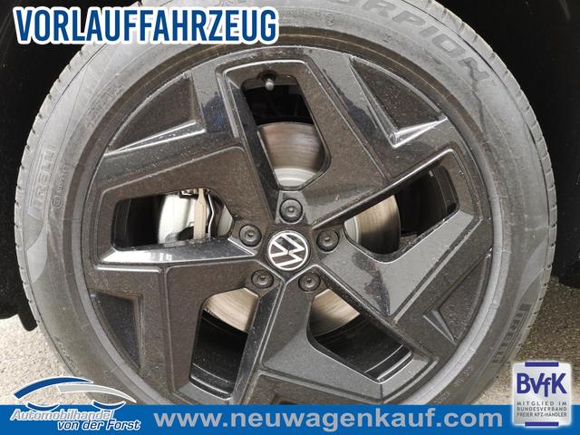 Volkswagen Tiguan - 2.0 TDI 110 kW R-Line Tiguan 2.0 TDI DSG R-Line Head Up Black 360 AHK