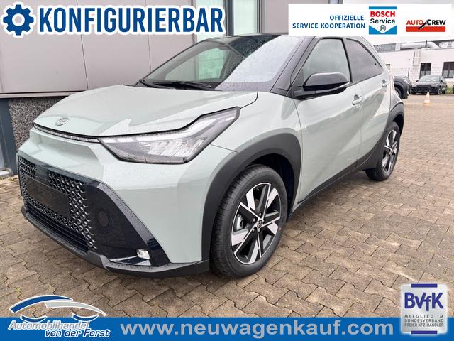 Toyota Aygo X - "Play / EU-Active" LIEFERUNG KOSTENLOS! 1.5 Hybrid 115PS CVT/AUTOMATIK, 3 Jahre Garantie, 17" Alufelgen, Sitzheizung, R&uuml;ckfahrkamera, Klimaautomatik, Audiosystem 9" + Smartphone-Integration, Lederlenkrad, ACC, ZV mit Fernbedienung