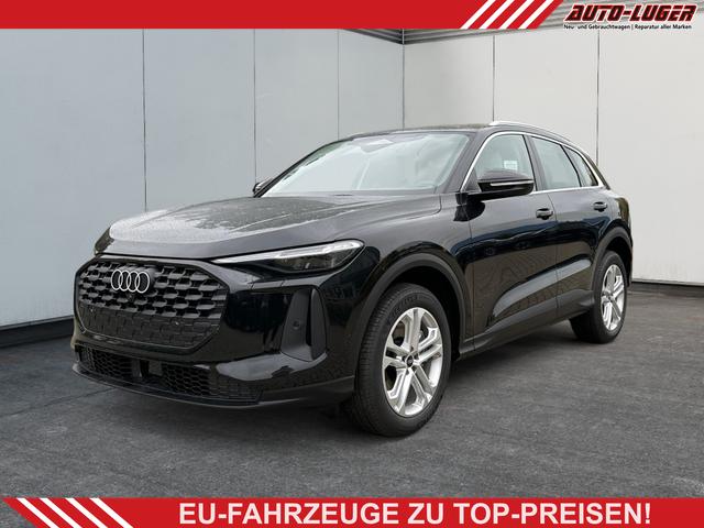 Audi Q5 - Basis quattro+AHK+ACC+RFK+19"ALU+NAVI