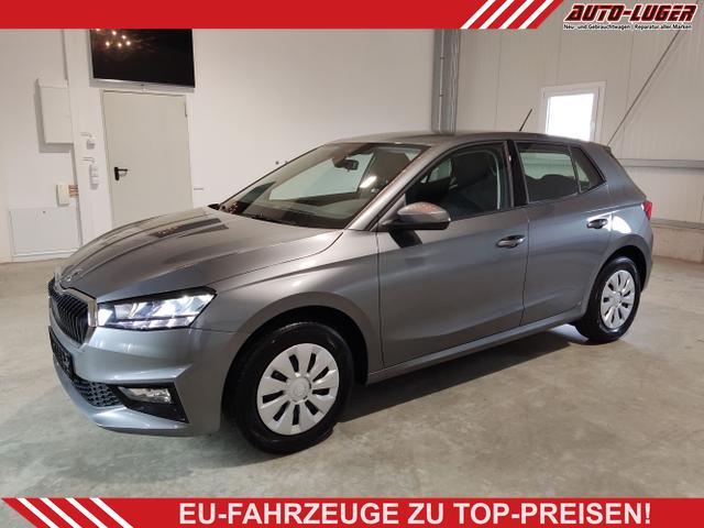 Skoda Fabia - Selection 1.0 TSI 95 PS 4JahreGarantie-Smartlink-Rückfahrkamera-2x PDC-Kessy-Sofort