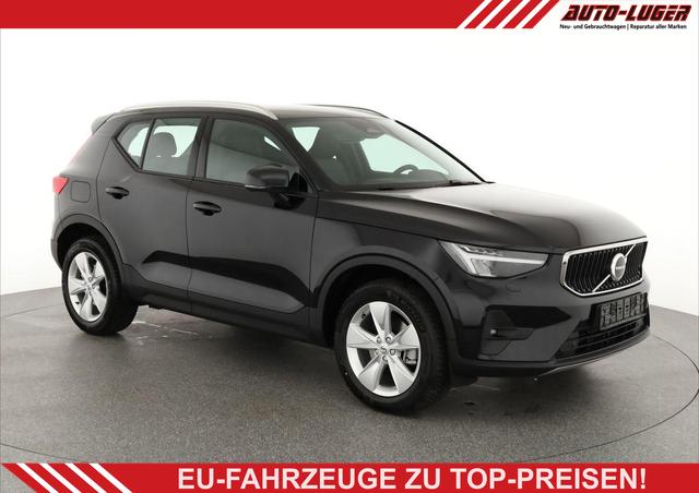 Volvo XC40 - Core 2WD B3 Mild-Hybrid Core, Navi, Thors Hammer, Winter, Kamera, el. Klappe