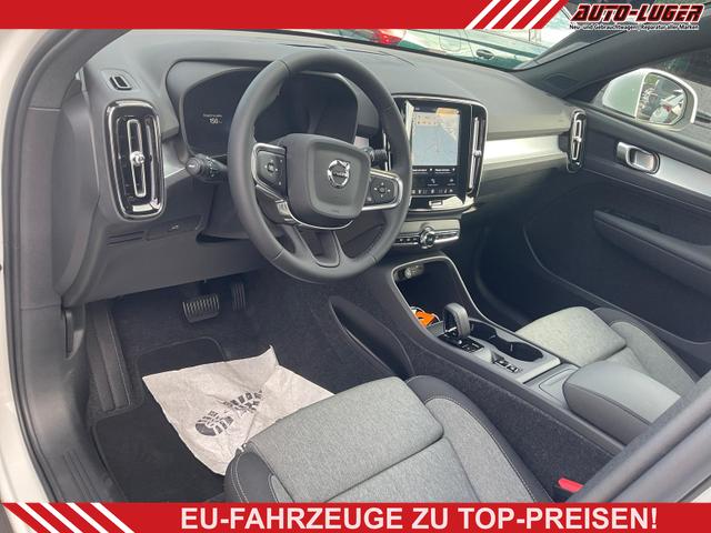 Volvo XC40 - Core 2WD B3 Mild-Hybrid Core, AHK, Navi, LED, Winter, Kamera, el. Klappe