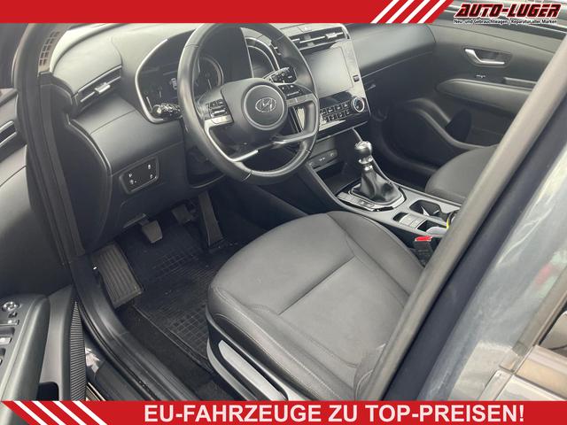 Hyundai TUCSON - Pure 2WD 1.6 T-GDi 2WD, LED, Kamera