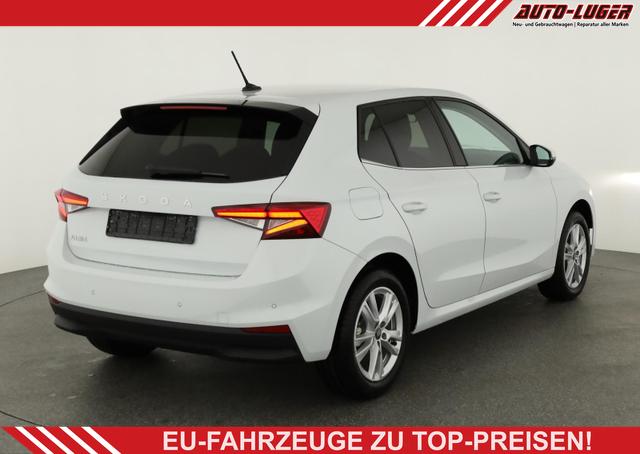 Skoda Fabia - Selection 1.0 TSI DSG 130 Jahre, LED, Kamera, ACC, Side, Ladeboden, Winter