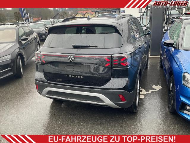 Volkswagen T-Cross - 1.0 TSI 85 kW Life DSG Life, IQ.Light, AHK, ACC, Kamera, 17-Zoll, Winterpaket