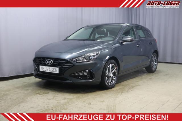 Hyundai i30 - Comfort 1.0 T-GDi 7DCT FL, DCT Automatikgetriebe, Klimaanlage, Sitzheizung, Lederlenkrad, Radio DAB, Freisprecheinrichtung, Lichtsensor, Tempomat, Einparkhilfe hinten, Nebelscheinwerfer, 16 Zoll Leichtmetallfelgen, uvm.