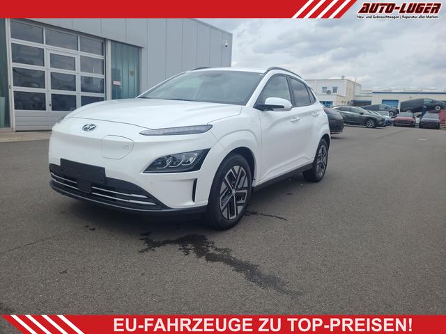 Hyundai KONA - Trend Elektro 100 kW (136 PS) 39,2kWh Navigations-Paket, Klimaautomatik, Radio mit DAB, Apple CarPlay, Android Auto, Bluetooth Freisprecheinrichtung, Rückfahrkamera, Lenkradheizung, Sitzheizung, Lichtsensor, Regensensor, Voll-LED-Scheinwerfer, Einparkhilfe uvm