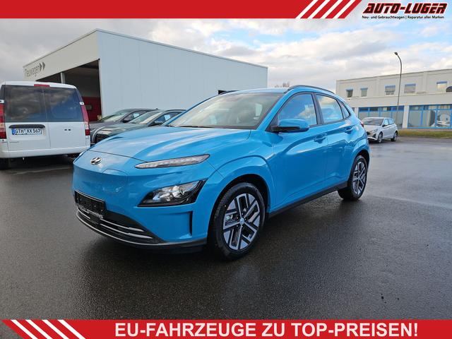 Hyundai KONA - Select Elektro 100 kW (136 PS) Effizienz-Paket Klimaautomatik, Radio mit DAB, Apple CarPlay, Android Auto, Bluetooth Freisprecheinrichtung, Rückfahrkamera, Lenkradheizung, Sitzheizung, Lichtsensor, 17" Leichtmetallfelgen, uvm.