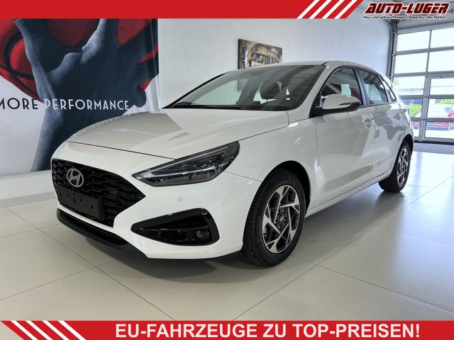 Hyundai i30 - GO 1.0 T-GDI 73 kW (100 PS) Toter-Winkel-Assistent, 2-Zonen-Klimaautomatik, PDC vorne und hinten, Rückfahrkamera, LED-Scheinwerfer, Sitzheizung, Lenkradheizung, Navigationssystem, Radio mit DAB, Apple CarPlay, Android Auto, 16 Zoll Leichtmetallfelgen