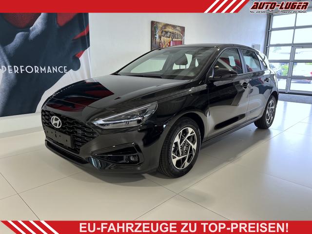 Hyundai i30 - GO 1.0 T-GDI 73 kW (100 PS) Toter-Winkel-Assistent, 2-Zonen-Klimaautomatik, PDC vorne und hinten, Rückfahrkamera, LED-Scheinwerfer, Sitzheizung, Lenkradheizung, Navigationssystem, Radio mit DAB, Apple CarPlay, Android Auto, 16 Zoll Leichtmetallfelgen