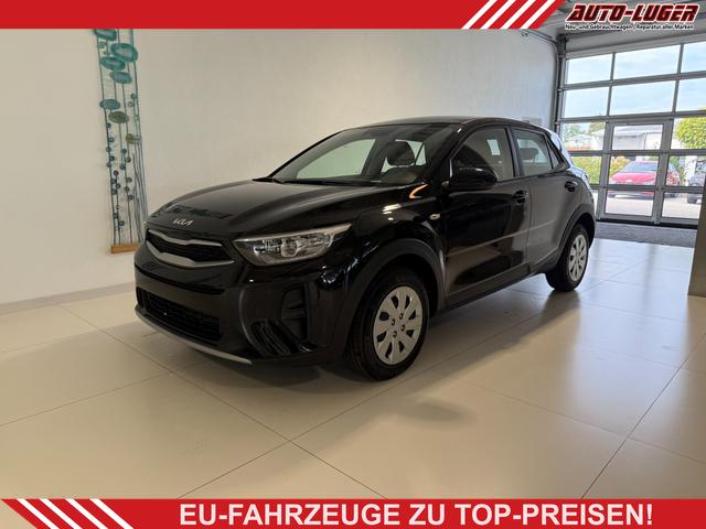 Kia Stonic - Silver 1,2 DPI 57 kW (79 PS) Klimaanlage, Radio, DAB, Android Auto, Apple CarPlay, Touchscreen, Navigationssystem, Freisprecheinrichtung, Bluetooth, LED-Tagfahrlicht, Einparkhilfe hinten, Rückfahrkamera, Tempolimitassistent, uvm.