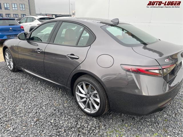 Alfa Romeo / Giulia / Weiß / / / 