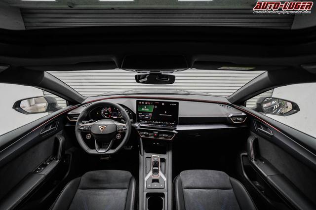 Cupra Leon Sportstourer ST 2,0 TSI DSG 4x4 VZ - LAGER 