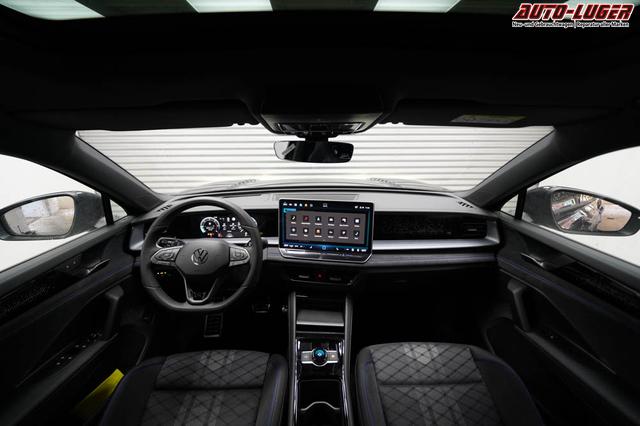 Volkswagen Tayron 2,0 TDI DSG 4Motion R-Line - LAGER -LAG. 