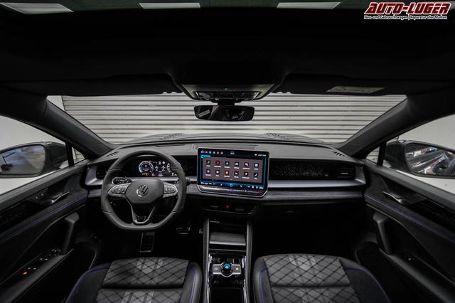 Volkswagen Tayron 2,0 TDI DSG 4Motion R-Line - LAGER -LAG. 