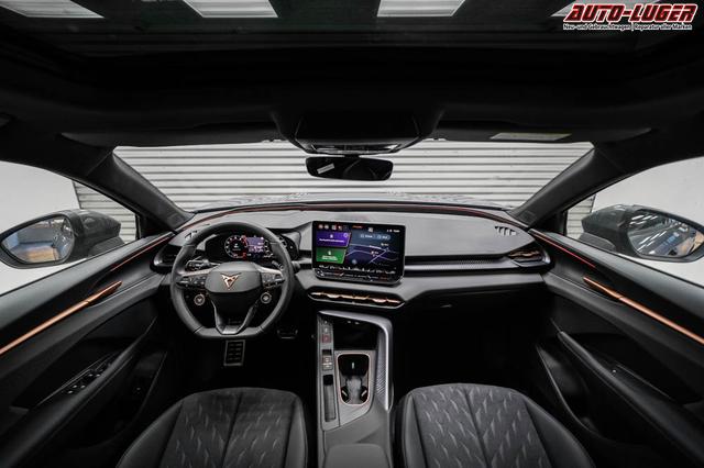 Cupra Terramar 2,0 TSI DSG 4x4 VZ - LAGER 