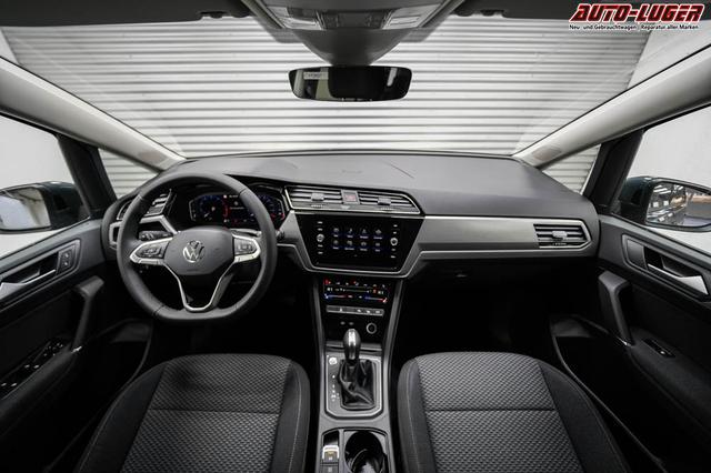 Volkswagen Touran 1,5 TSI DSG Limited - LAGER 