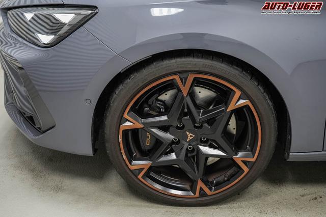 Cupra Leon Sportstourer ST 2,0 TSI DSG 4x4 VZ - LAGER 