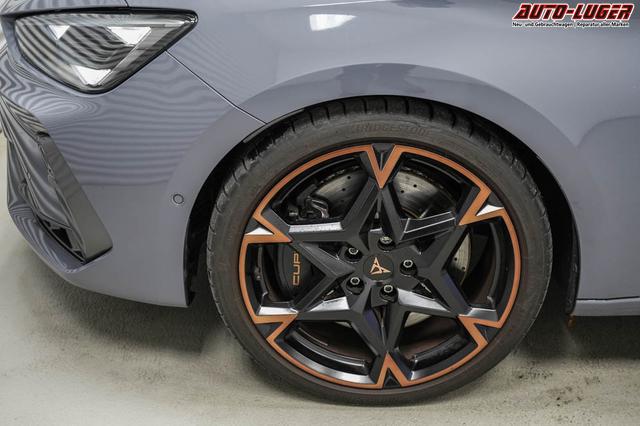 Cupra Leon Sportstourer ST 2,0 TSI DSG 4x4 VZ - LAGER 