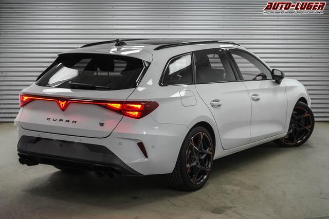 Cupra Leon Sportstourer ST 2,0 TSI DSG 4x4 VZ - LAGER 