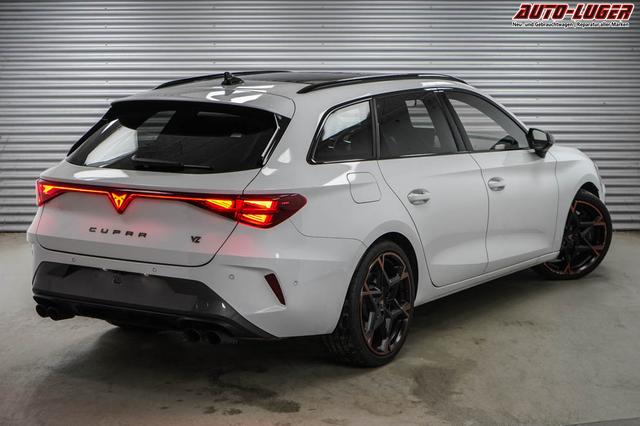 Cupra Leon Sportstourer ST 2,0 TSI DSG 4x4 VZ - LAGER 