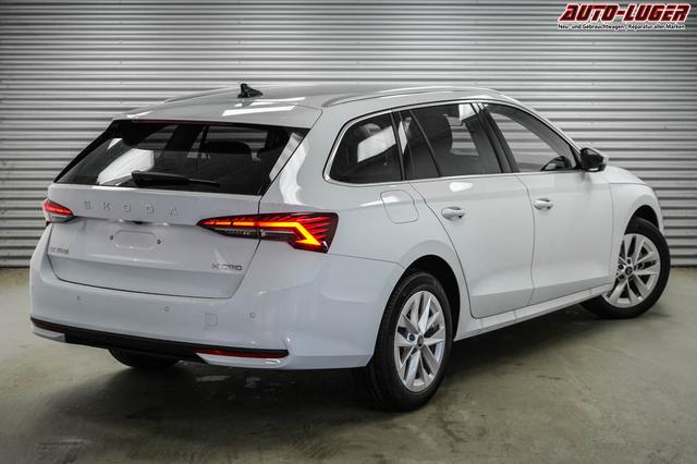 Skoda Octavia Combi Kombi 1,5 eTSI DSG mhev Selection -LAG. 