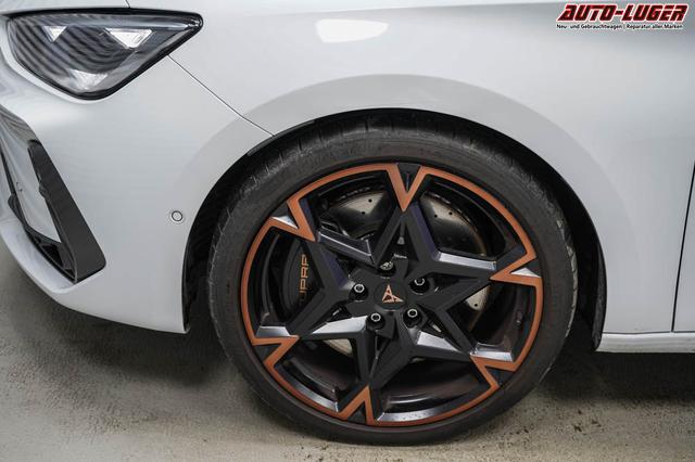 Cupra Leon Sportstourer ST 2,0 TSI DSG 4x4 VZ - LAGER 