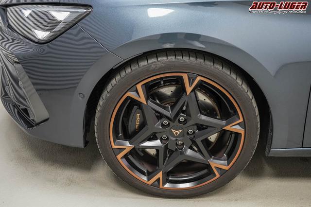 Cupra Leon Sportstourer ST 2,0 TSI DSG 4x4 VZ - LAGER 
