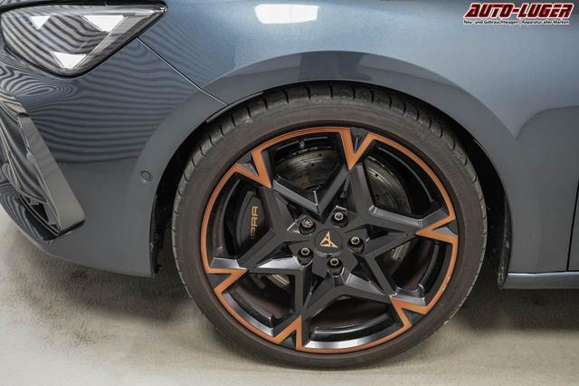 Cupra Leon Sportstourer ST 2,0 TSI DSG 4x4 VZ - LAGER 