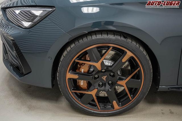 Cupra Leon Sportstourer ST 2,0 TSI DSG 4Drive VZ Extreme - LAGER 