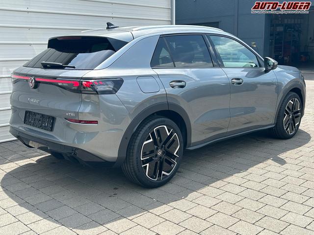Volkswagen T-Roc R-Line 1.5 eTSI DSG Neues Modell*AHK*Matrix*19"*Android Auto*EasyOpen*SHZ*Kamera*ParkAsstPro*ACC*Keyless 