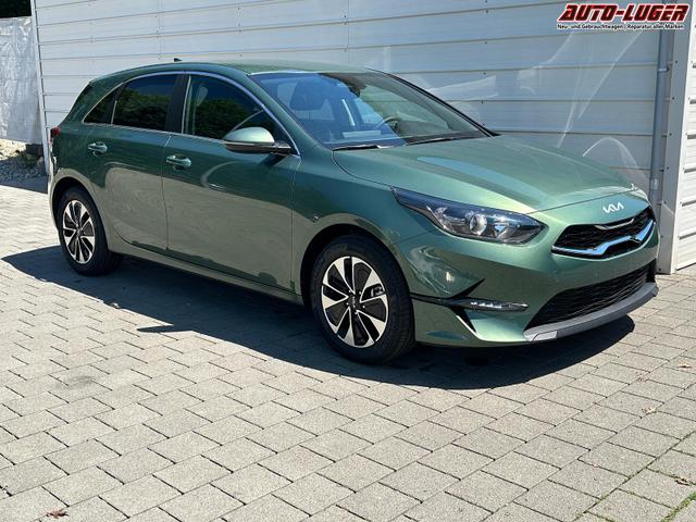Kia Ceed Gold 1.5 T-GDi, DCT Android Auto*Navi*WinterPak*Klimaauto*16"*Kamera*PrivacyGlas* 