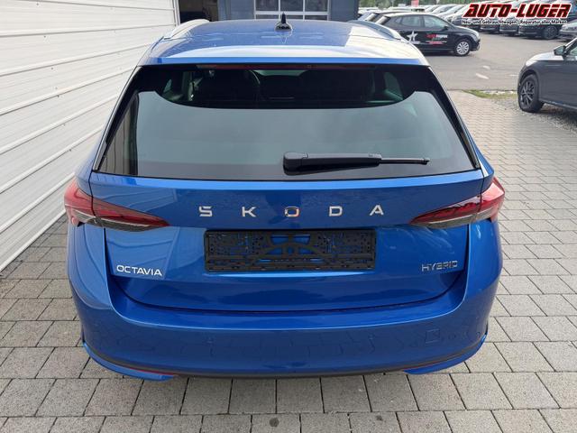 Skoda Octavia Combi Selection Kombi 1.5 TSI DSG AHK*Android Auto*ACC*SHZ*E-Heck*Keyless*Kamera*2Z Klimaauto 