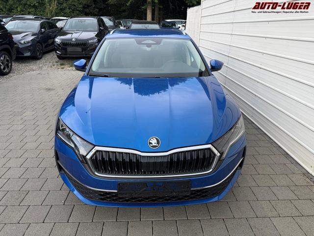 Skoda Octavia Combi Selection Kombi 1.5 TSI DSG AHK*Android Auto*ACC*SHZ*E-Heck*Keyless*Kamera*2Z Klimaauto 