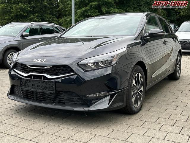 Kia Ceed Gold 1.5 T-GDi, DCT Android Auto*Navi*WinterPak*Klimaauto*16"*Kamera*PrivacyGlas* 
